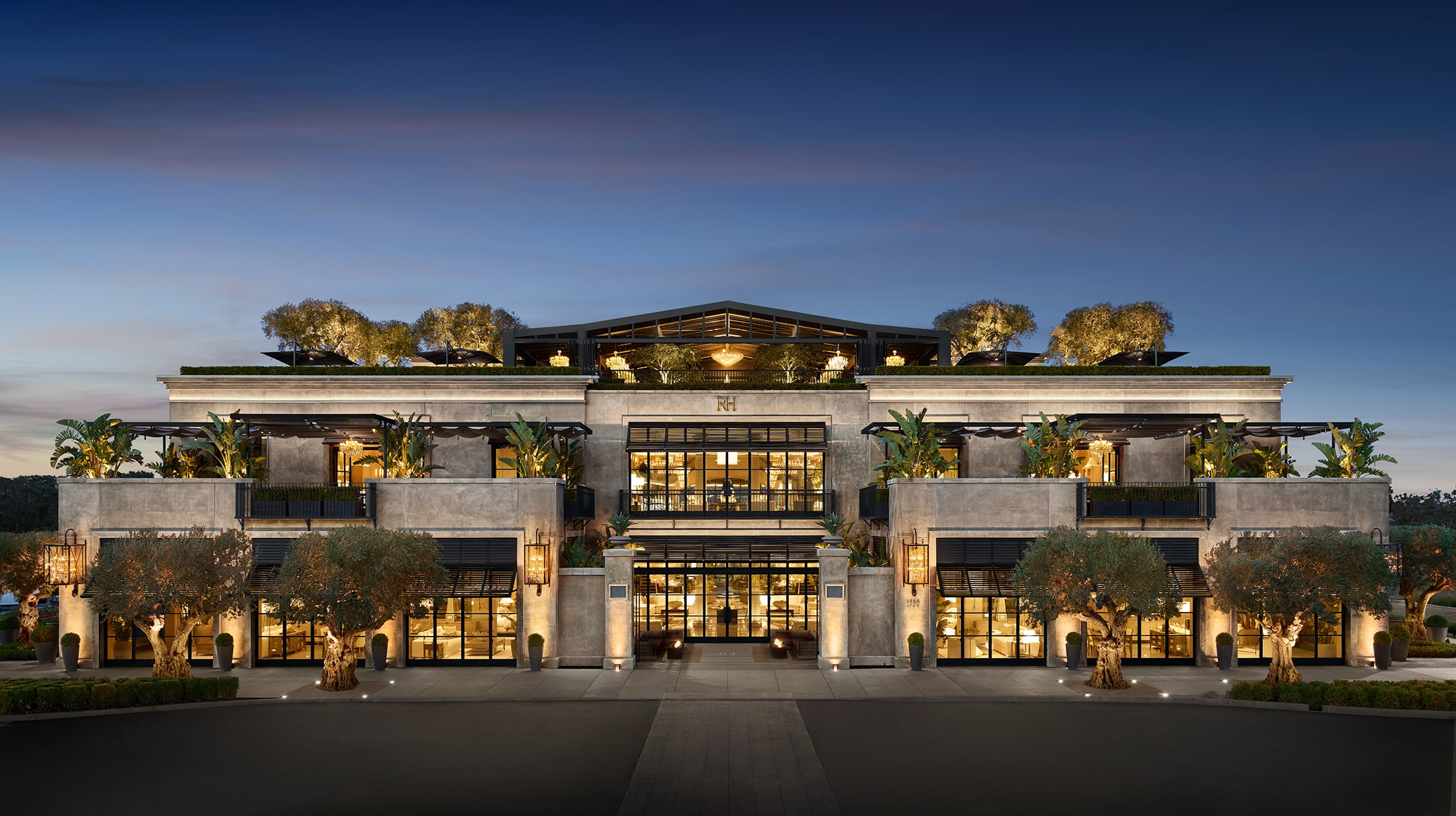 RH Rooftop Restaurant Marin, 1750 Redwood Hwy, Corte Madera, CA, Eating