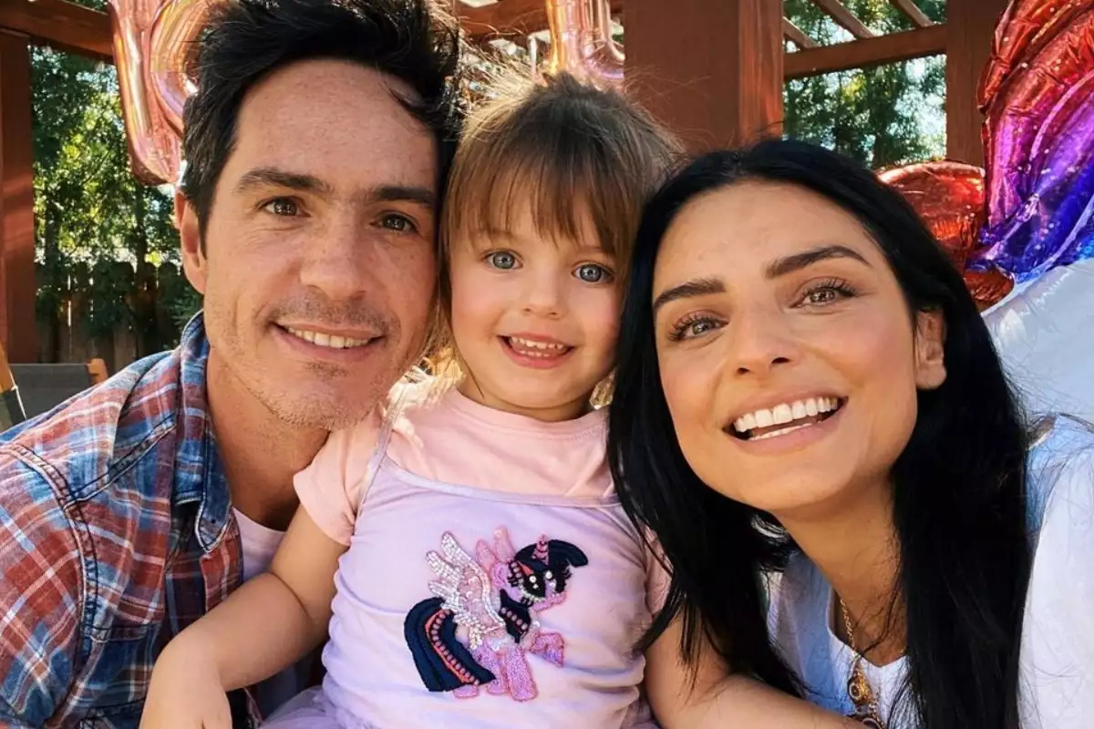 Aislinn Derbez sorprende a Mauricio Ochmann en su cumpleaños