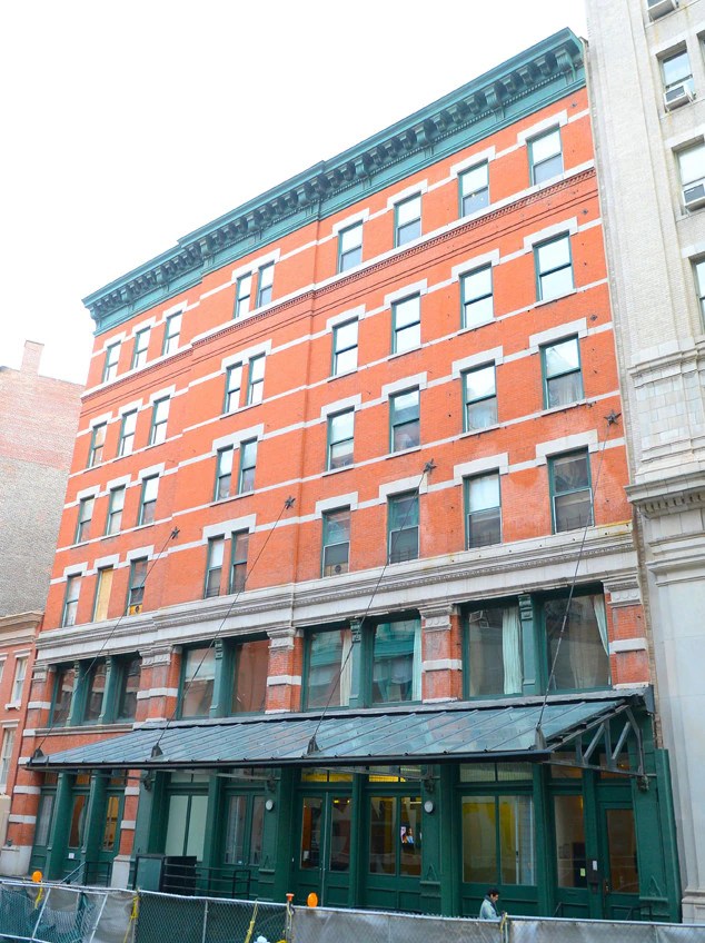 Taylor Swift Buys 19.9 Million NYC Penthouse E! News