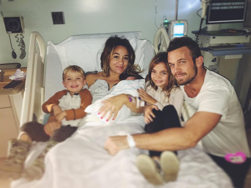 Meet Cam Gigandet & Dominique Geisendorff Third Baby E! Online AU