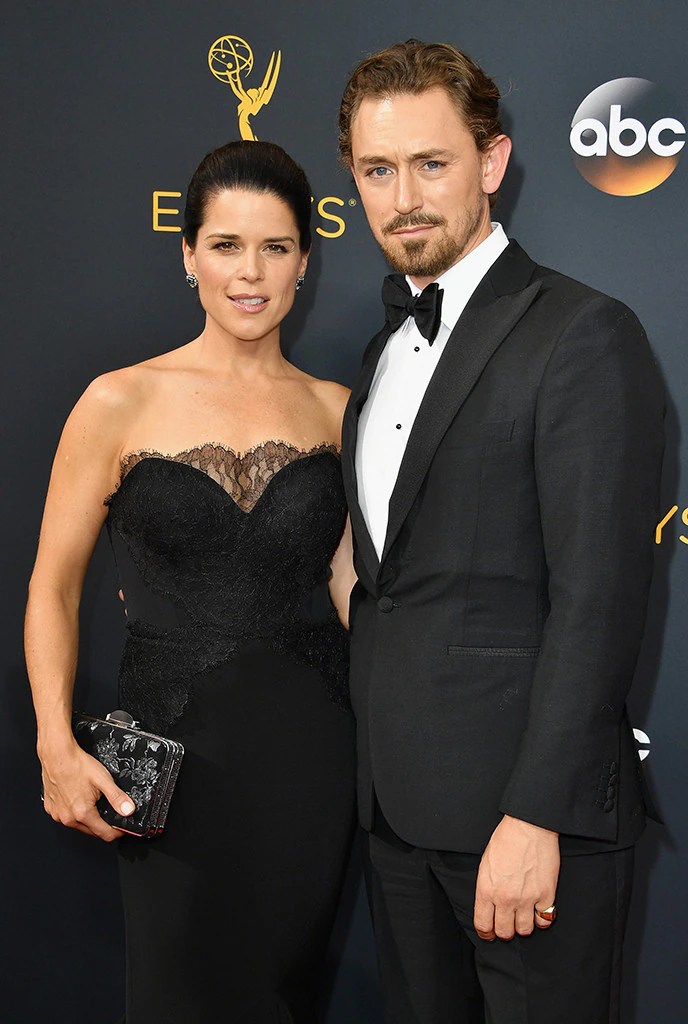 Neve Campbell & J.J. Field from 2016 Emmys Red Carpet Couples E! News