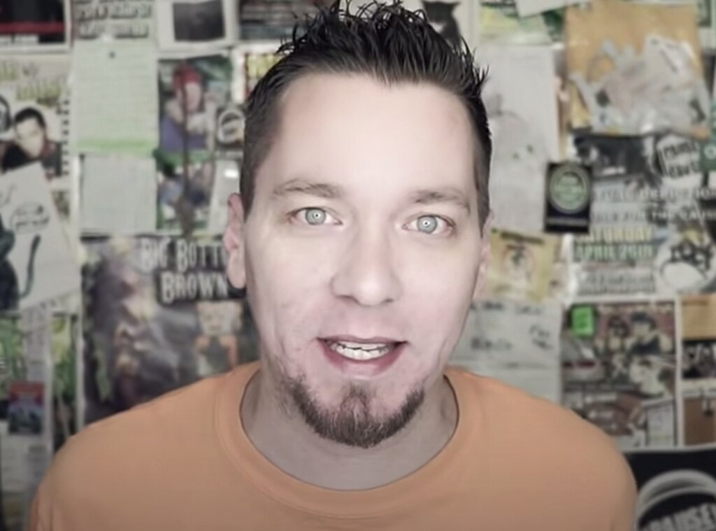 Steve Cash from Celebrity Deaths 2020's Fallen Stars E! News