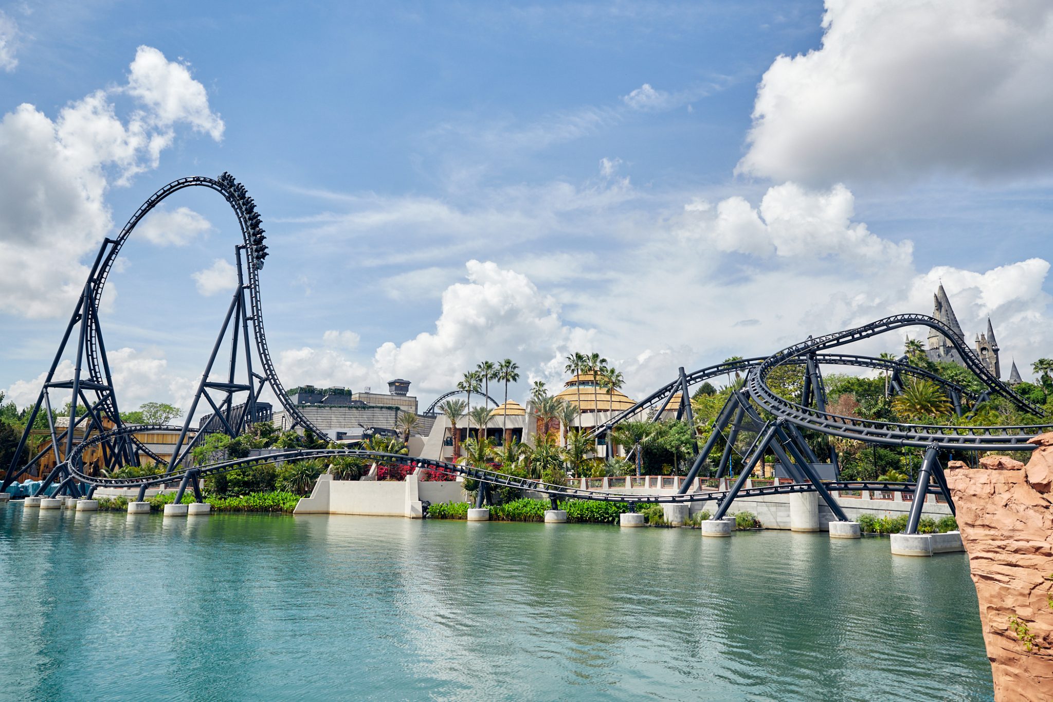 A FULL Look at the VelociCoaster During Universal Passholder Previews