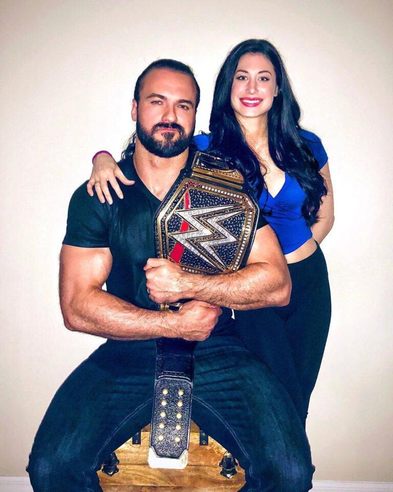 About Drew Mcintyre and Drew Mcintyre's Wife Kaitlyn Frohnapfel's, Age