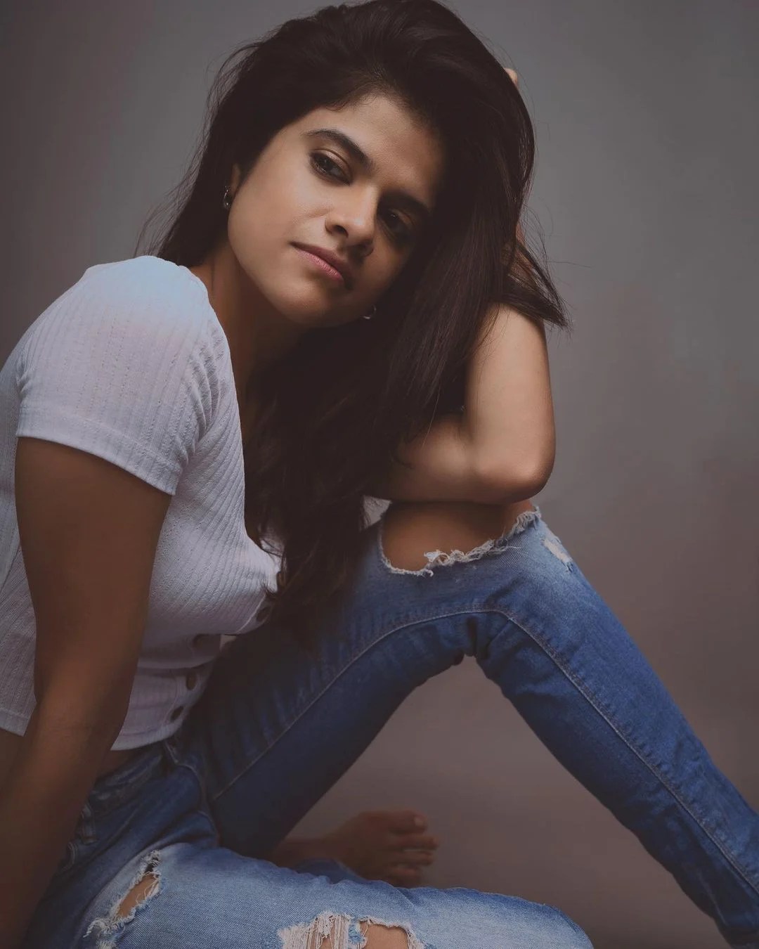 Maya S Krishnan Age, Husband, Family, Movies List, Biography & More