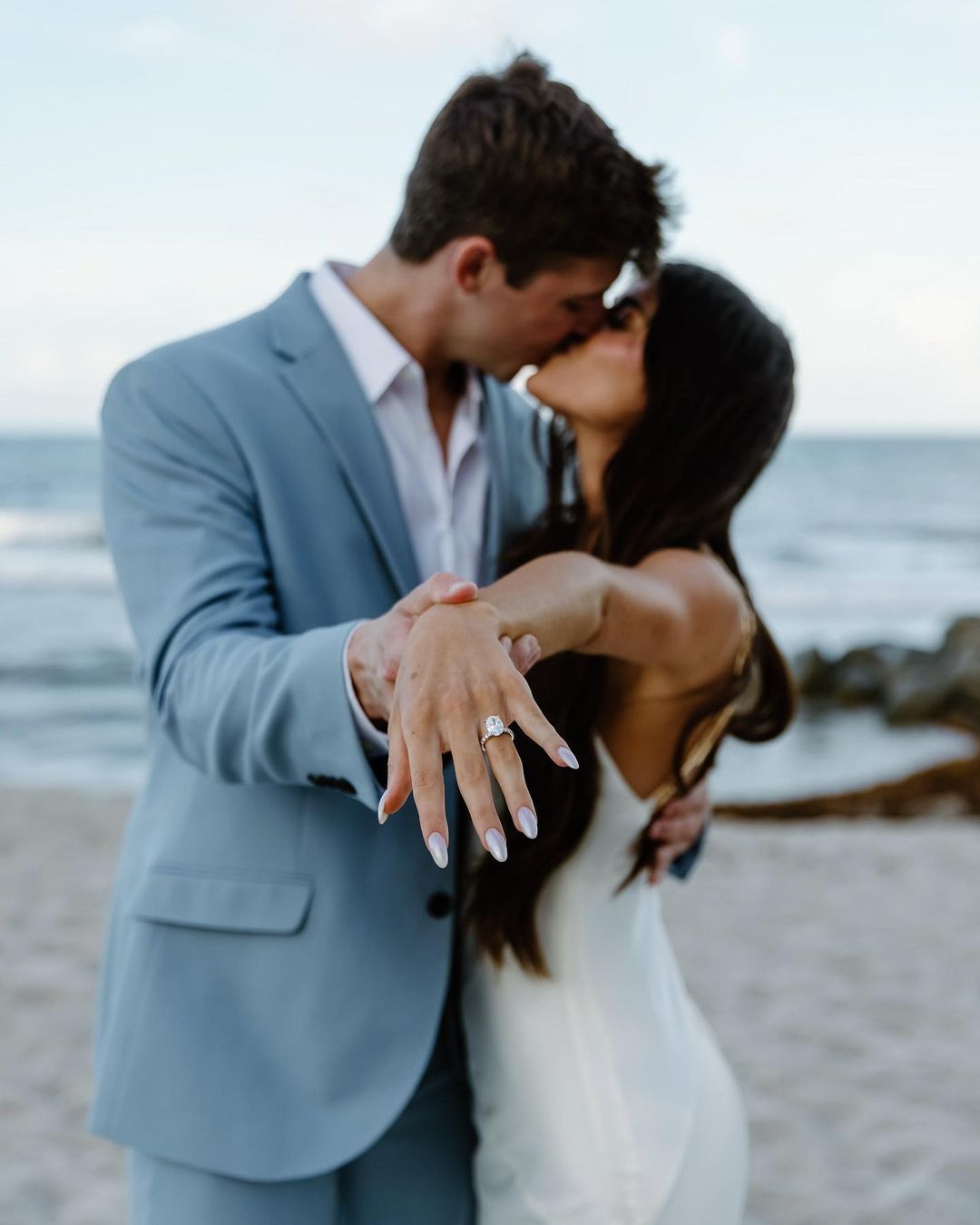 'Bachelors' star Madison Prewett engaged to Grant Trout in Florida