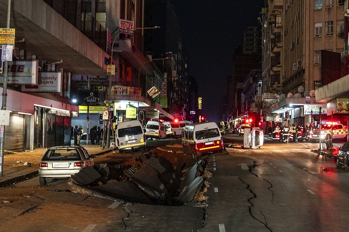 Johannesburg Gas Explosion Leaves Several People Injured Bloomberg
