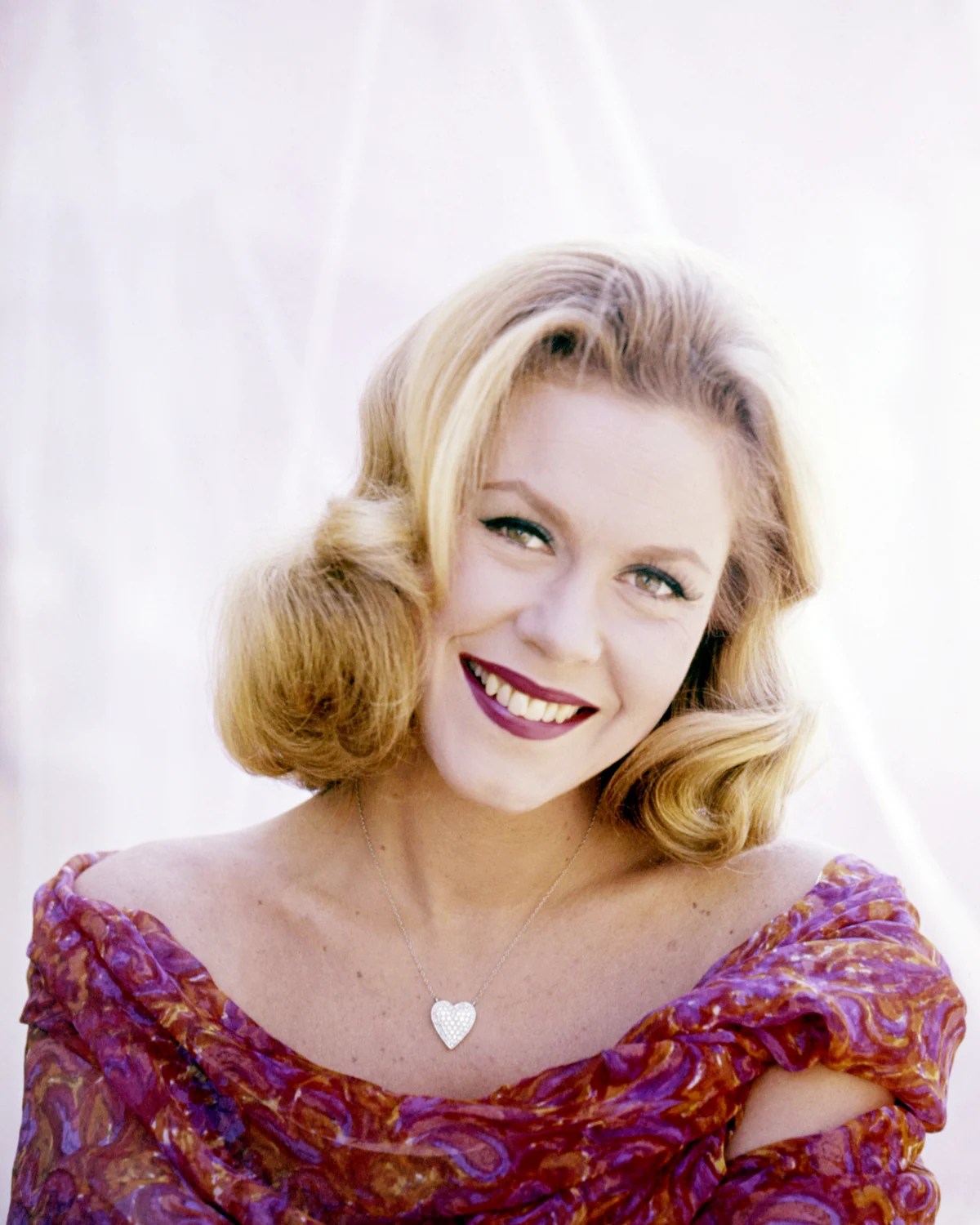 Remembering Beloved 'Bewitched' Star Elizabeth Montgomery Who Died from