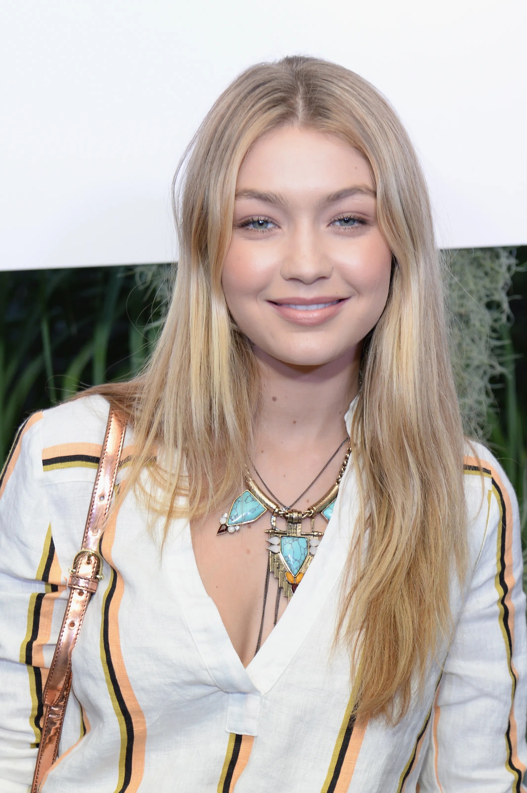 See How Gigi Hadid's Beauty Look Has Evolved Teen Vogue