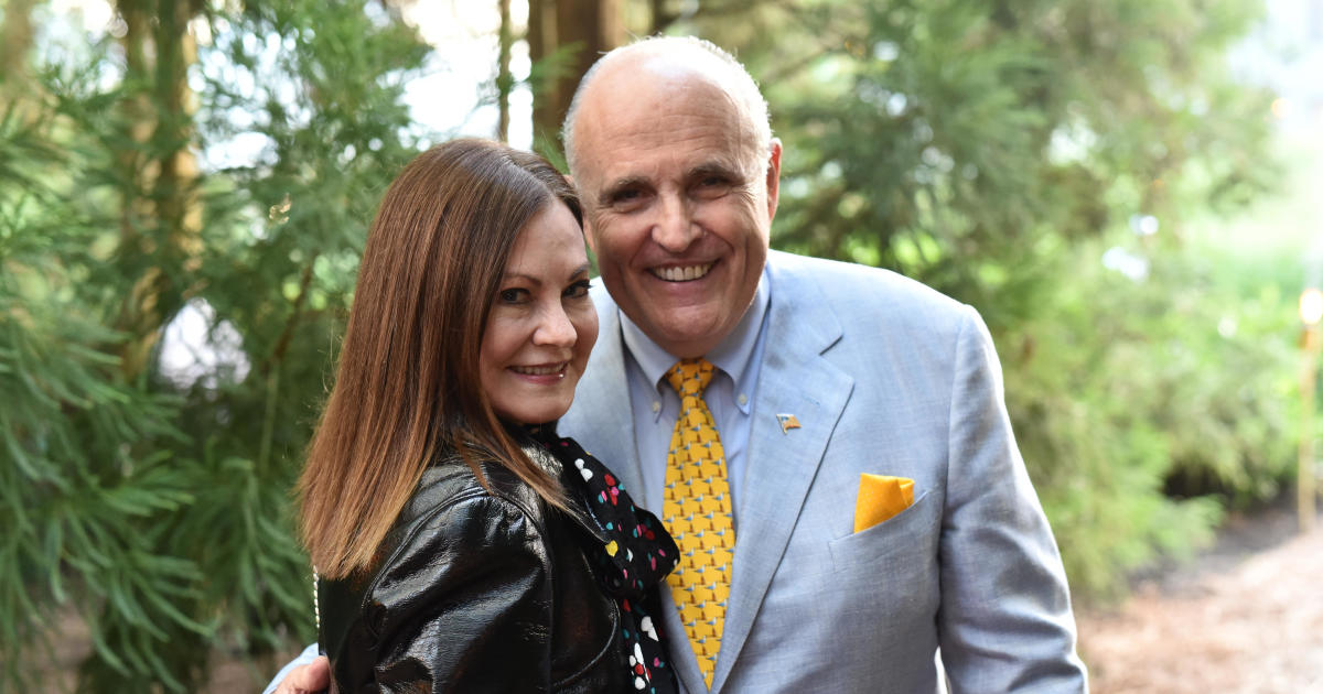 Judith Giuliani discusses marriage to Rudy Giuliani in exclusive "Inside Edition" interview