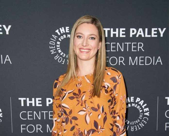 Know All About Zoe Perry Husband Gab Taraboulsy!