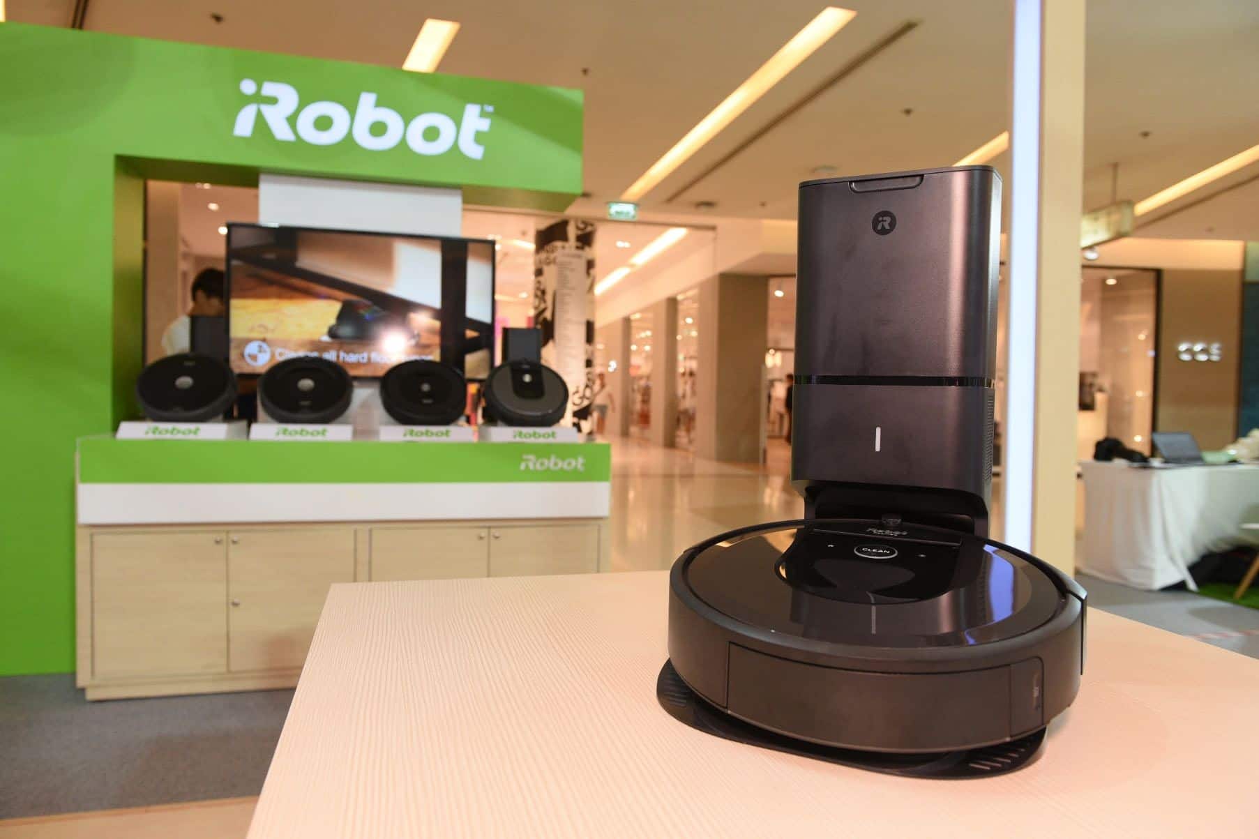 เปิดตัว iRobot Roomba i7+ หุ่มยนต์ดูดฝุ่นอัจฉริยะ พร้อมแท่นกำจัดขยะอัตโนมัติ 5 - เปิดตัว iRobot Roomba i7+ หุ่มยนต์ดูดฝุ่นอัจฉริยะ พร้อมแท่นกำจัดขยะอัตโนมัติ