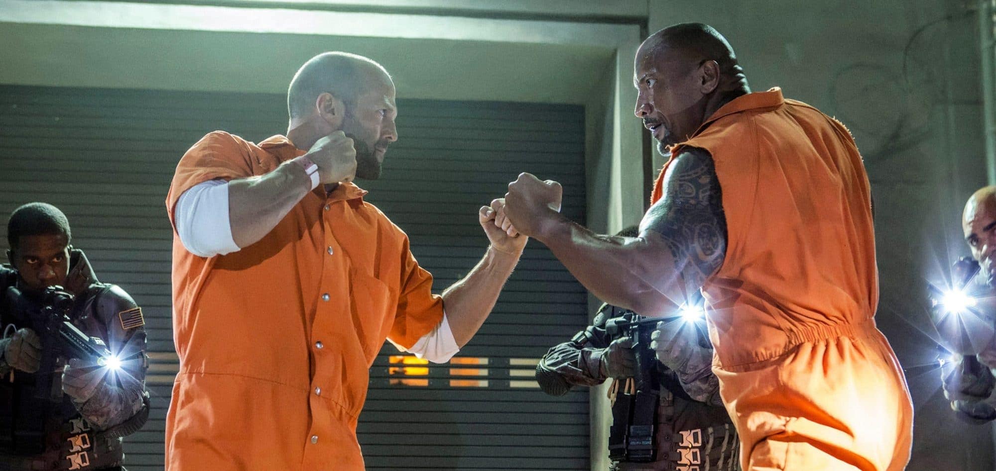 รีวิว Hobbs & Shaw | เนื้อเรื่องไม่ค่อยแปลกใหม่ แต่ฉากต่อสู้มันสะใจ และยังคงกลิ่นอายของ Fast & Furious เอาไว้ครบถ้วน 2 Hobbs & Shaw - รีวิว Hobbs & Shaw | เนื้อเรื่องไม่ค่อยแปลกใหม่ แต่ฉากต่อสู้มันสะใจ และยังคงกลิ่นอายของ Fast & Furious เอาไว้ครบถ้วน