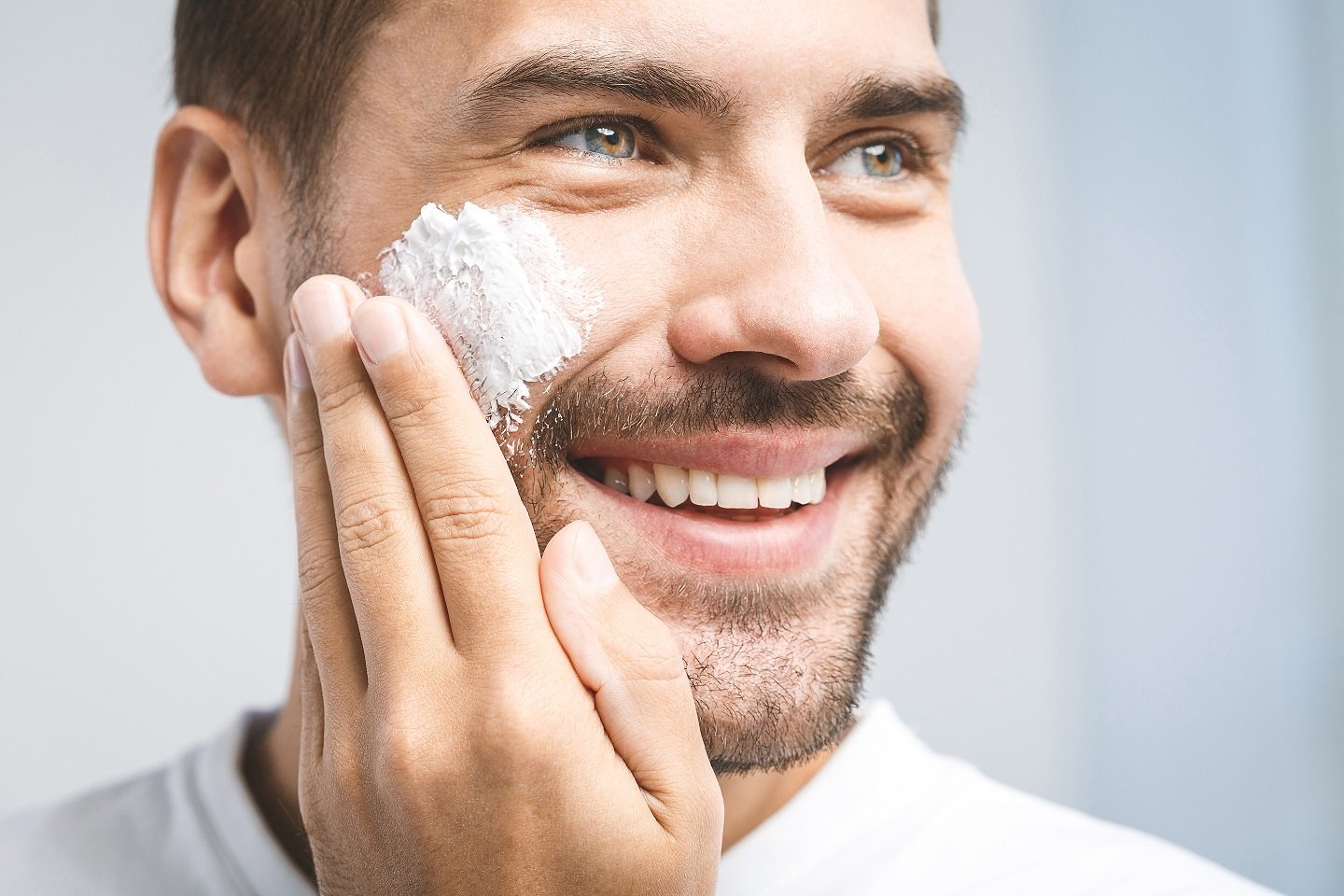 using a Toner Best Skin Routine for Men Be Manly Theory