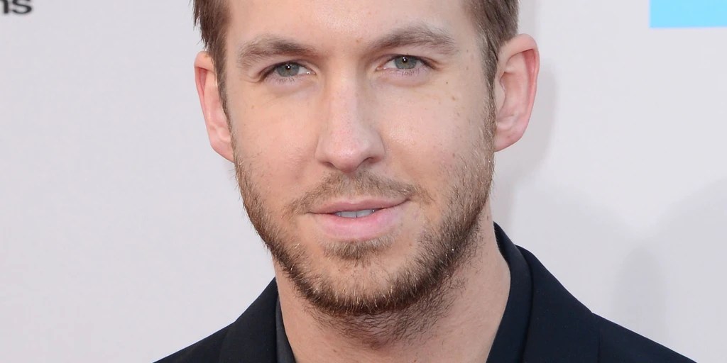 Where does Calvin Harris DJ?