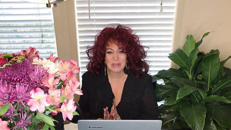 Iris Chacón Puerto Rican Dancer, Singer, Songs, Age, Height, Now, Net Worth, Wiki! Best Toppers