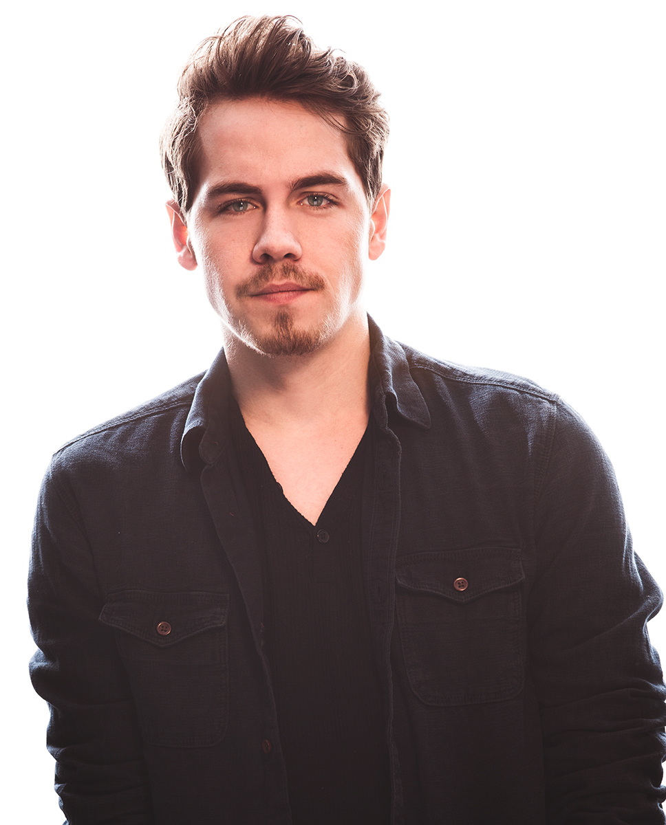 Munro Chambers Biography, Age, Height, Personal Life, Career, Net Worth