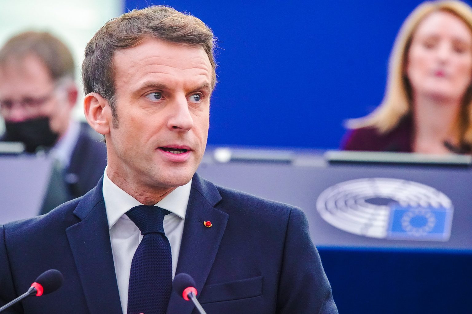 Emmanuel Macron Wiki, Height, Age, Wife, Family, Biography & More