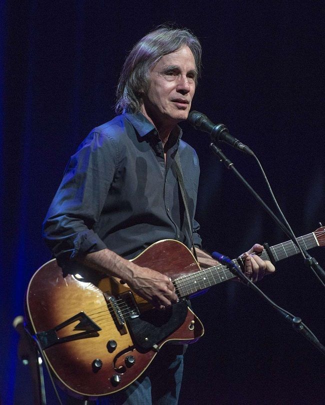 Jackson Browne Bio, Age, Net Worth, Height, Married, Facts