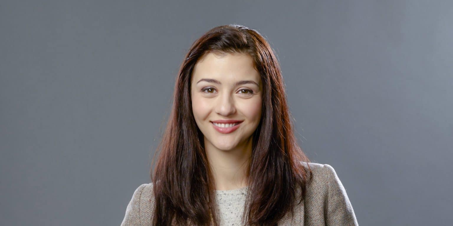 Katie Findlay Wiki Bio, ethnicity, parents, net worth, husband