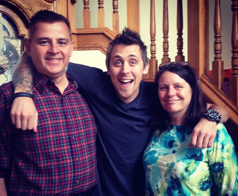 Roman Atwood's Family Kids, Wife, Siblings, Mother, Father BHW