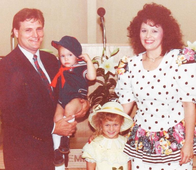 Miranda Lambert’s Family Husband, Brother, Parents BHW