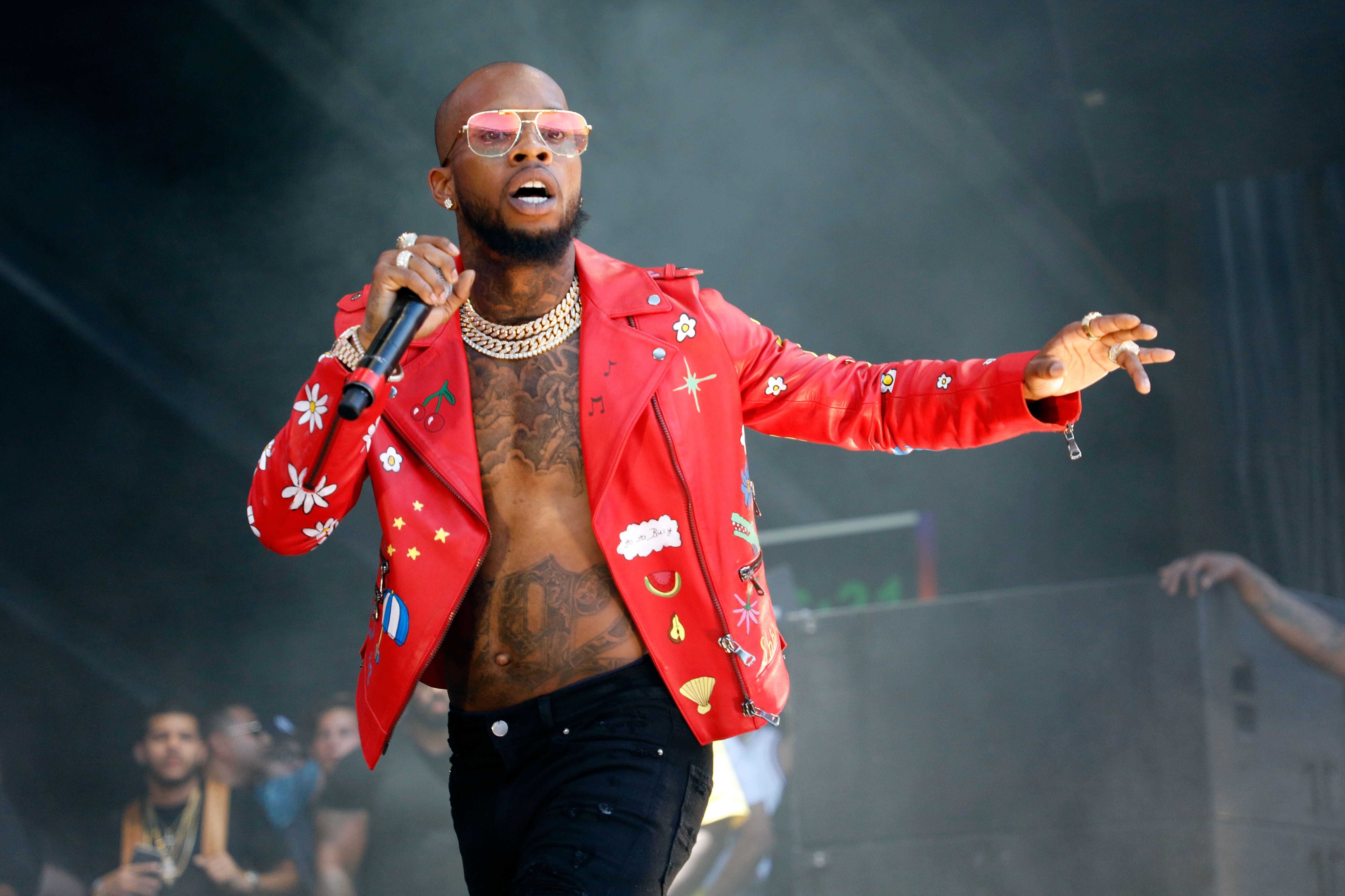 Tory Lanez Denies Dating Joseline Hernandez