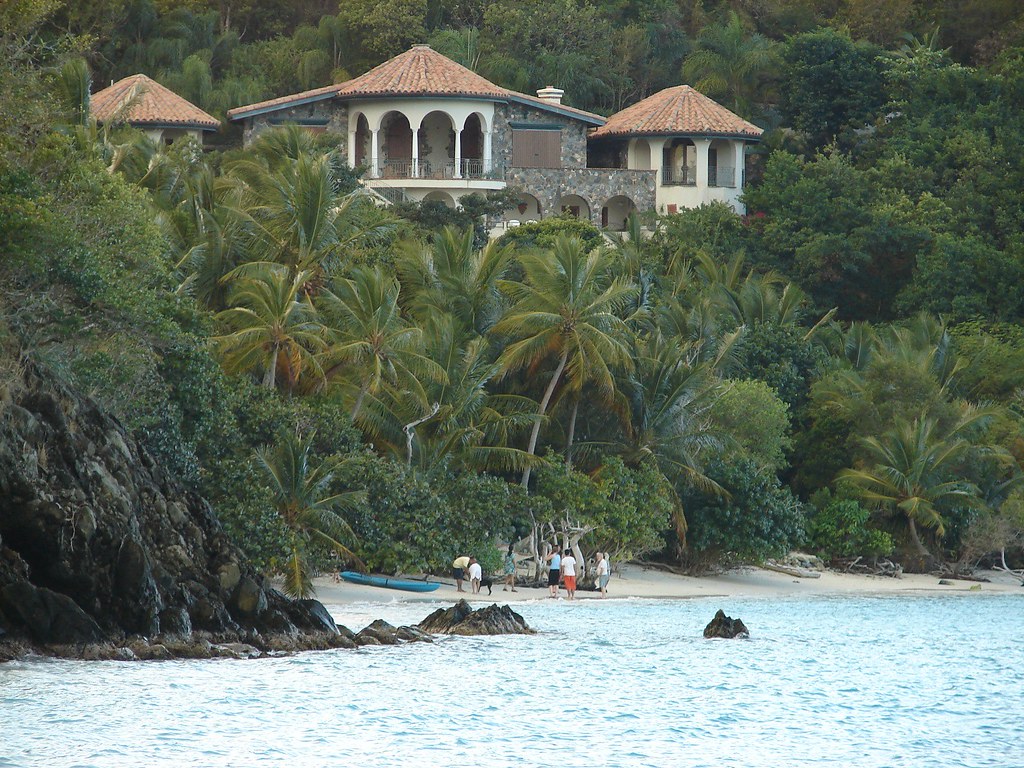 Kenny Chesney's House? It's either this one or the one abo… Flickr