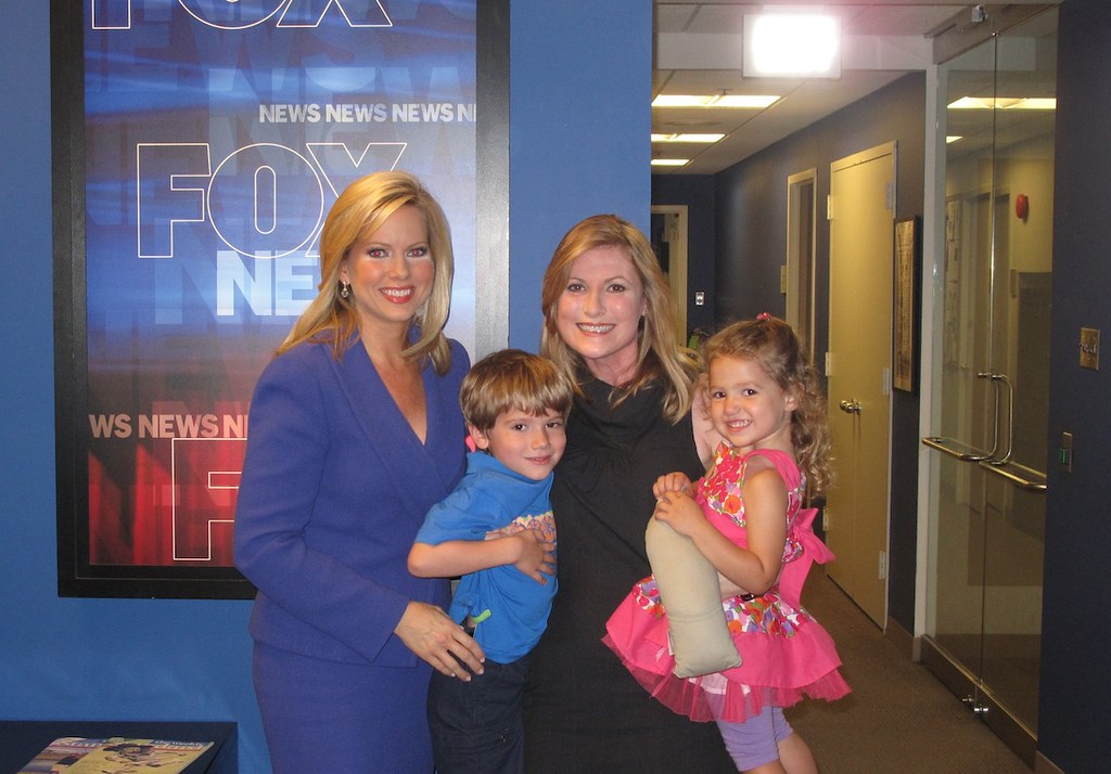 Family with host Shannon Bream USO Flickr