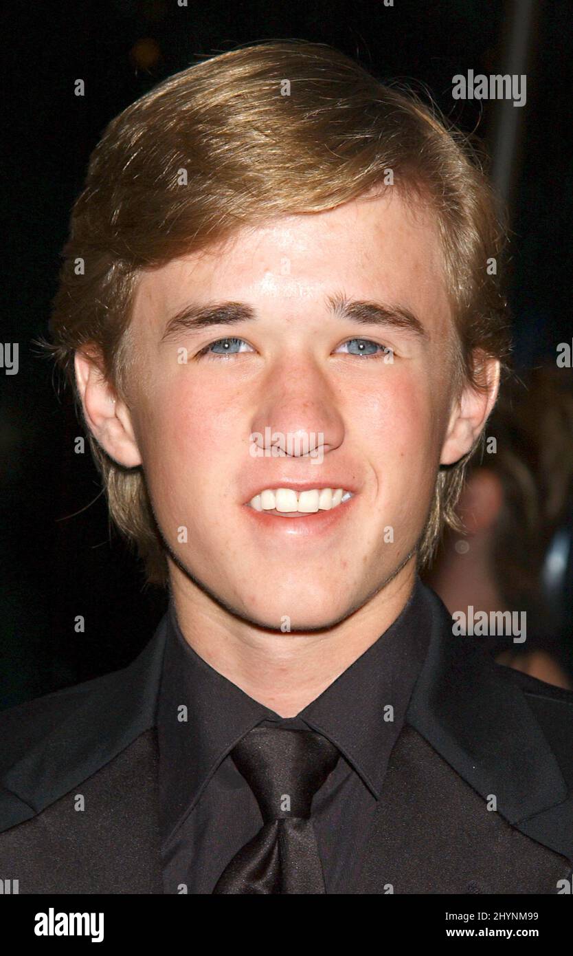 HALEY JOEL OSMENT ATTENDS THE HOLLYWOOD BREAKTHROUGH AWARDS IN