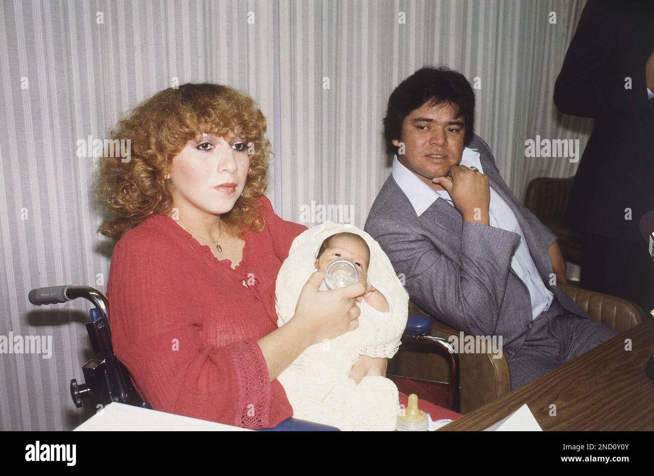 Fernando Valenzuela with wife, Linda and new baby prior to leaving San