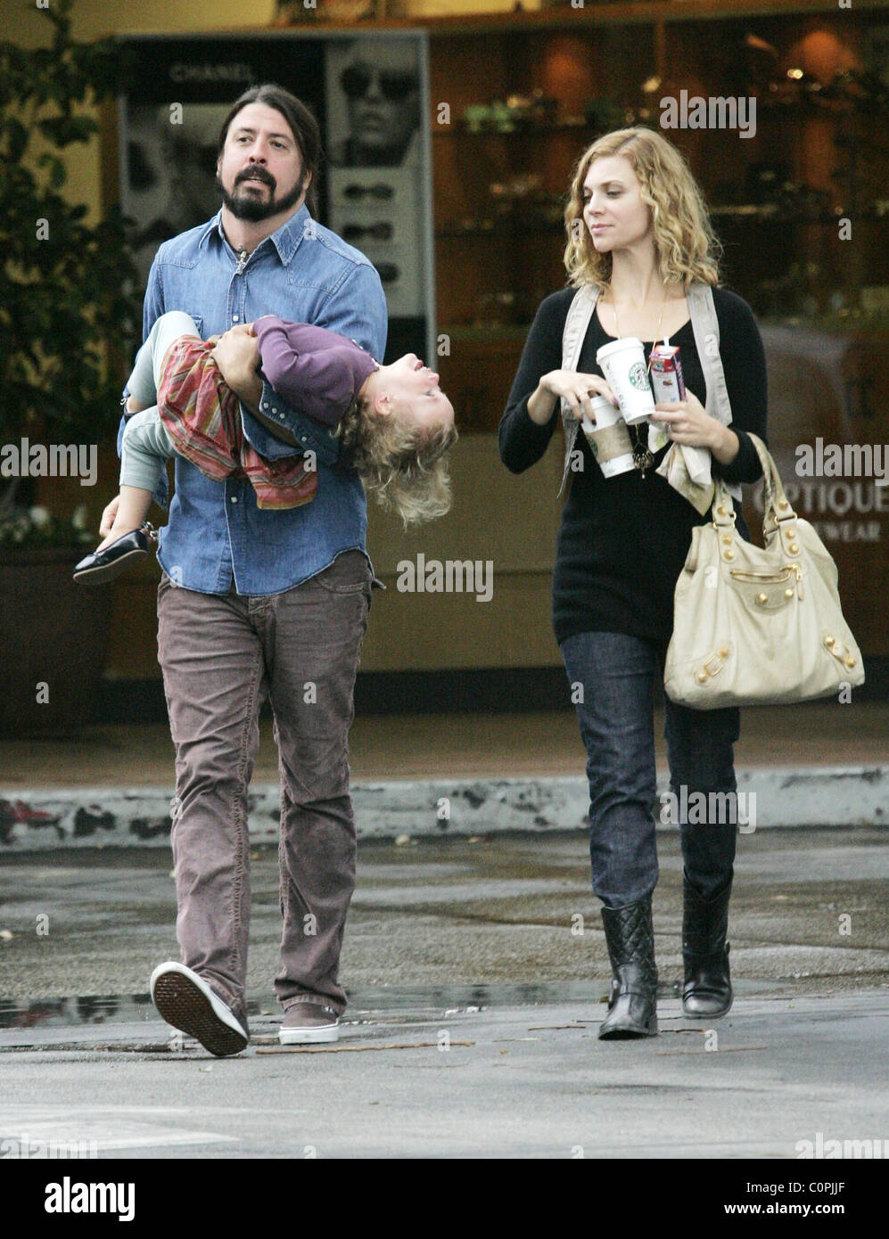 Dave Grohl has a stroll in BelAir with daughter Violet Maye Grohl and