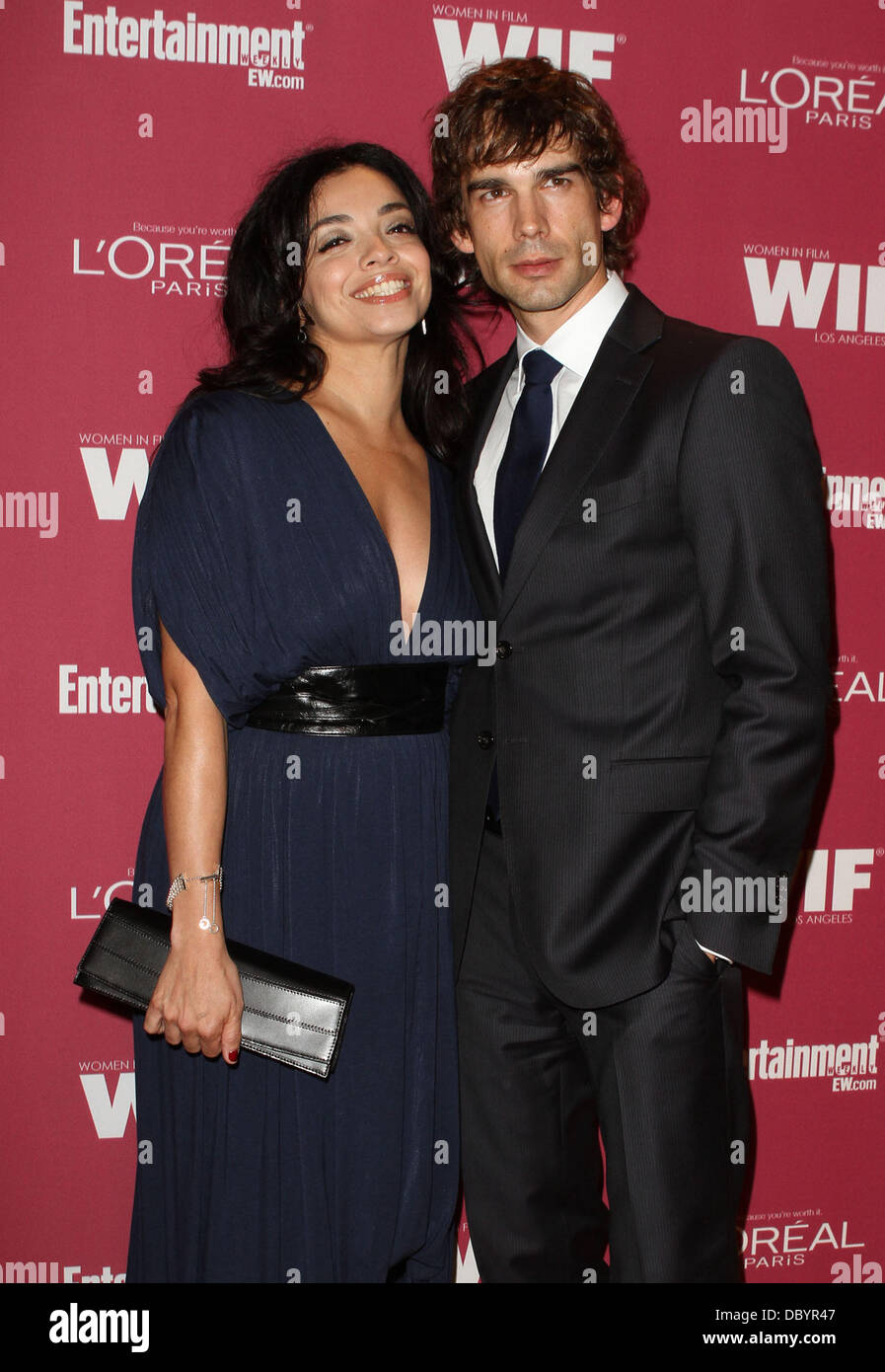 Christopher Gorham and wife Anel The 2011 Entertainment Weekly And