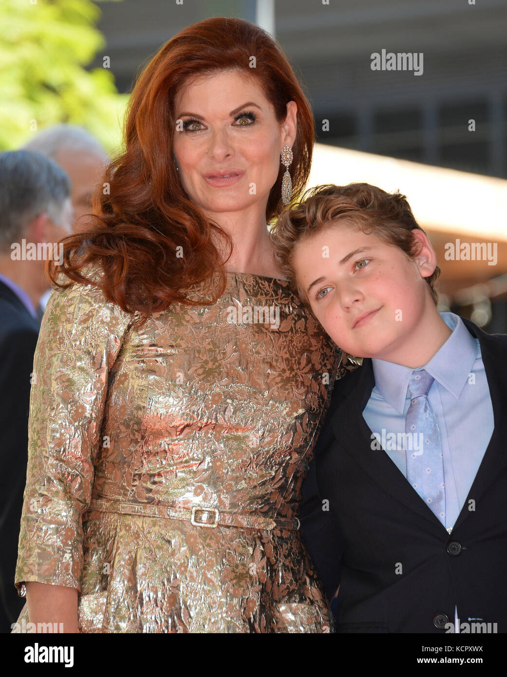 Hollywood, USA. 6th Oct, 2017. Debra Messing & son Roman Zelman at