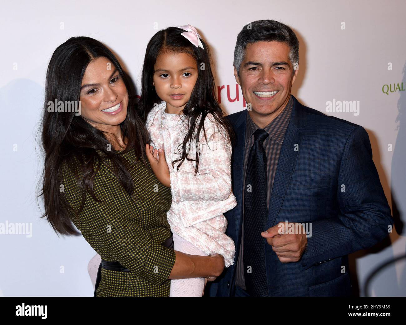 Esai Morales, Elvimar Silva et la fille Mariana Morales ont assisté au