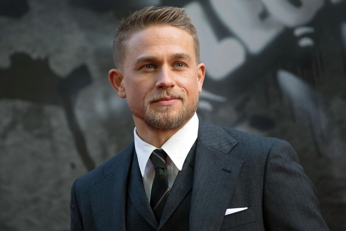 Charlie Hunnam Net Worth 2023 Movie Height Wife Career Age