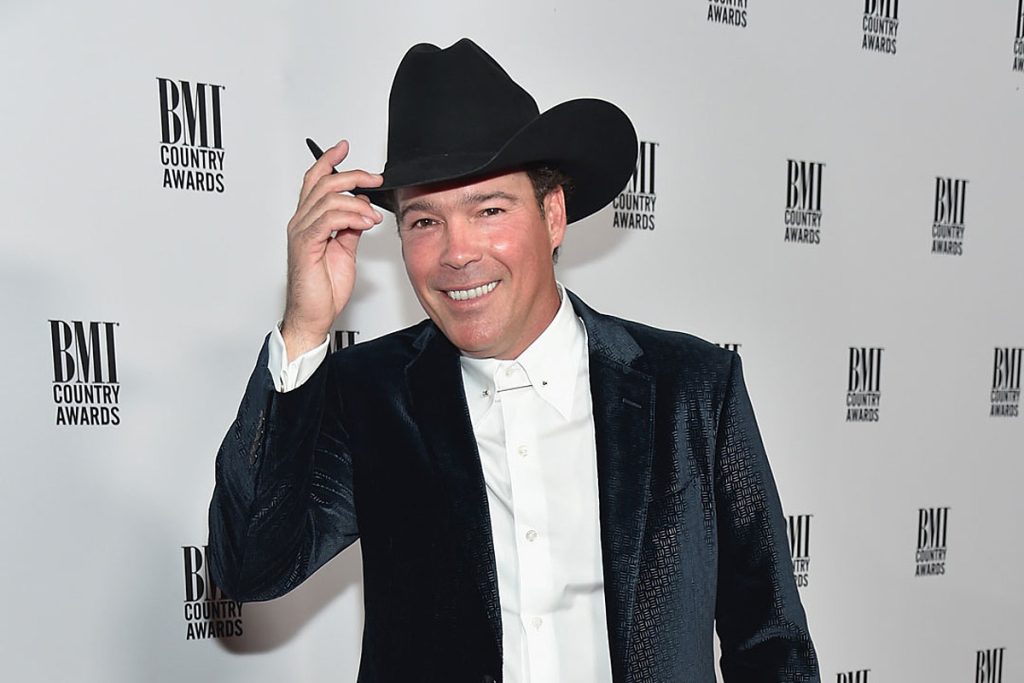 Clay Walker Net Worth 2023 Music Career Home Age