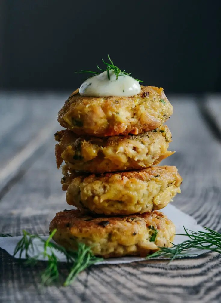 Tuna Chickpea Bites with Lemon Dill Sauce