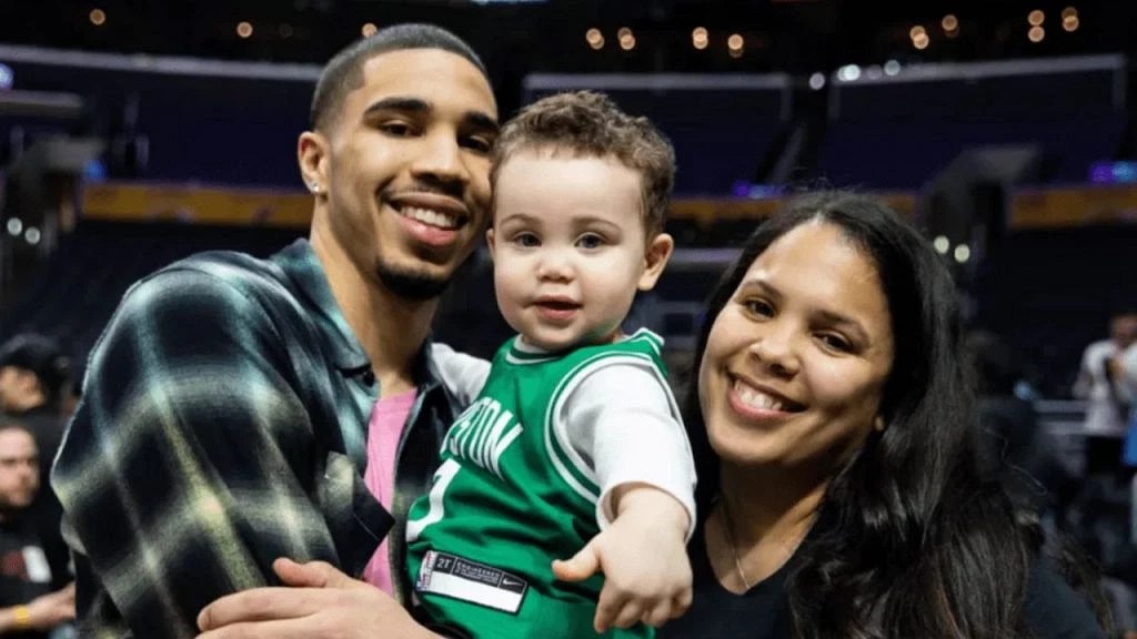 6ft 8" Jayson Tatum's Mother Revealed How She Kept His Grades Up During