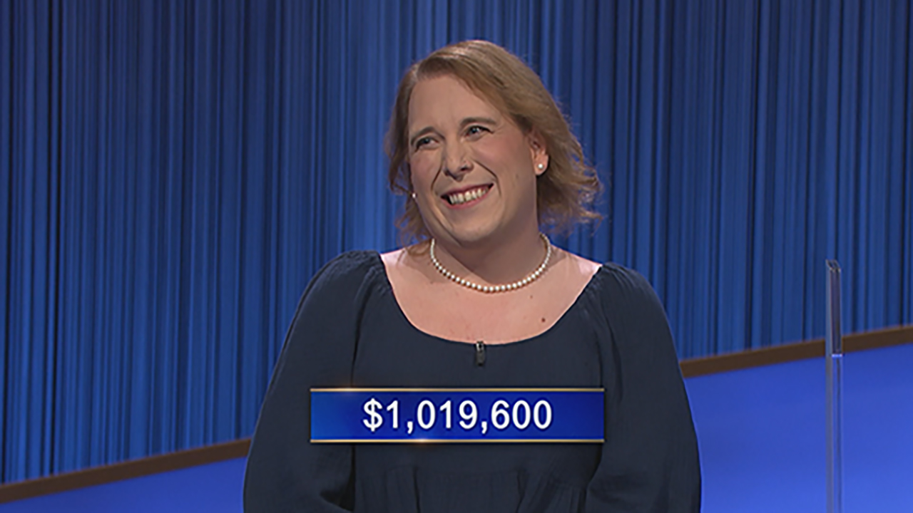 Amy Schneider surpasses 1 million in 'Jeopardy!' winnings on today's