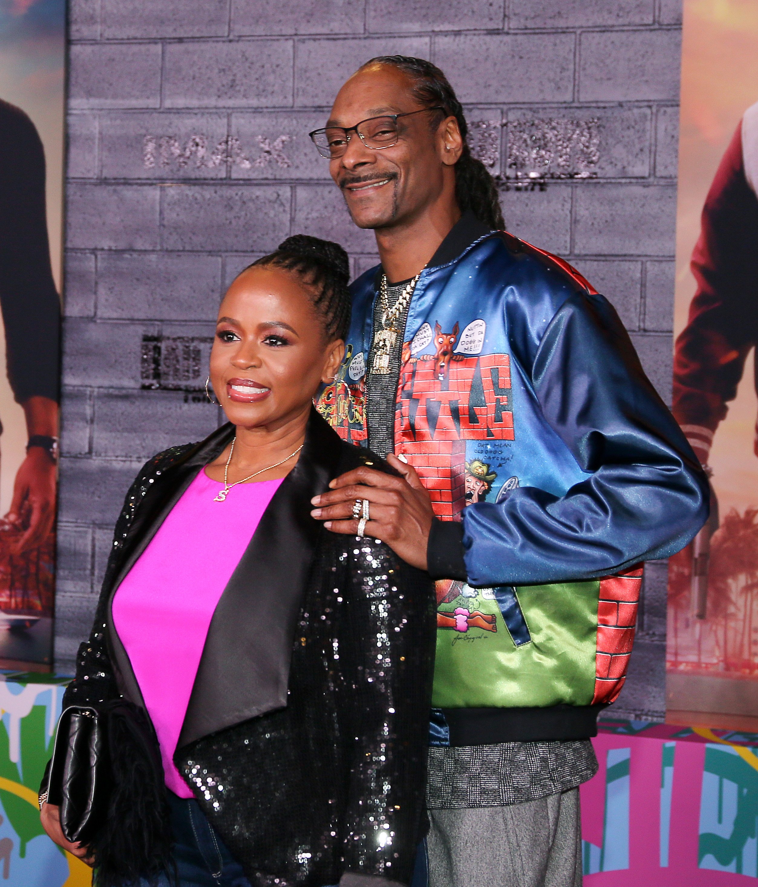 Snoop Dogg's Wife Flaunts Her Smile in a New Selfie and Is