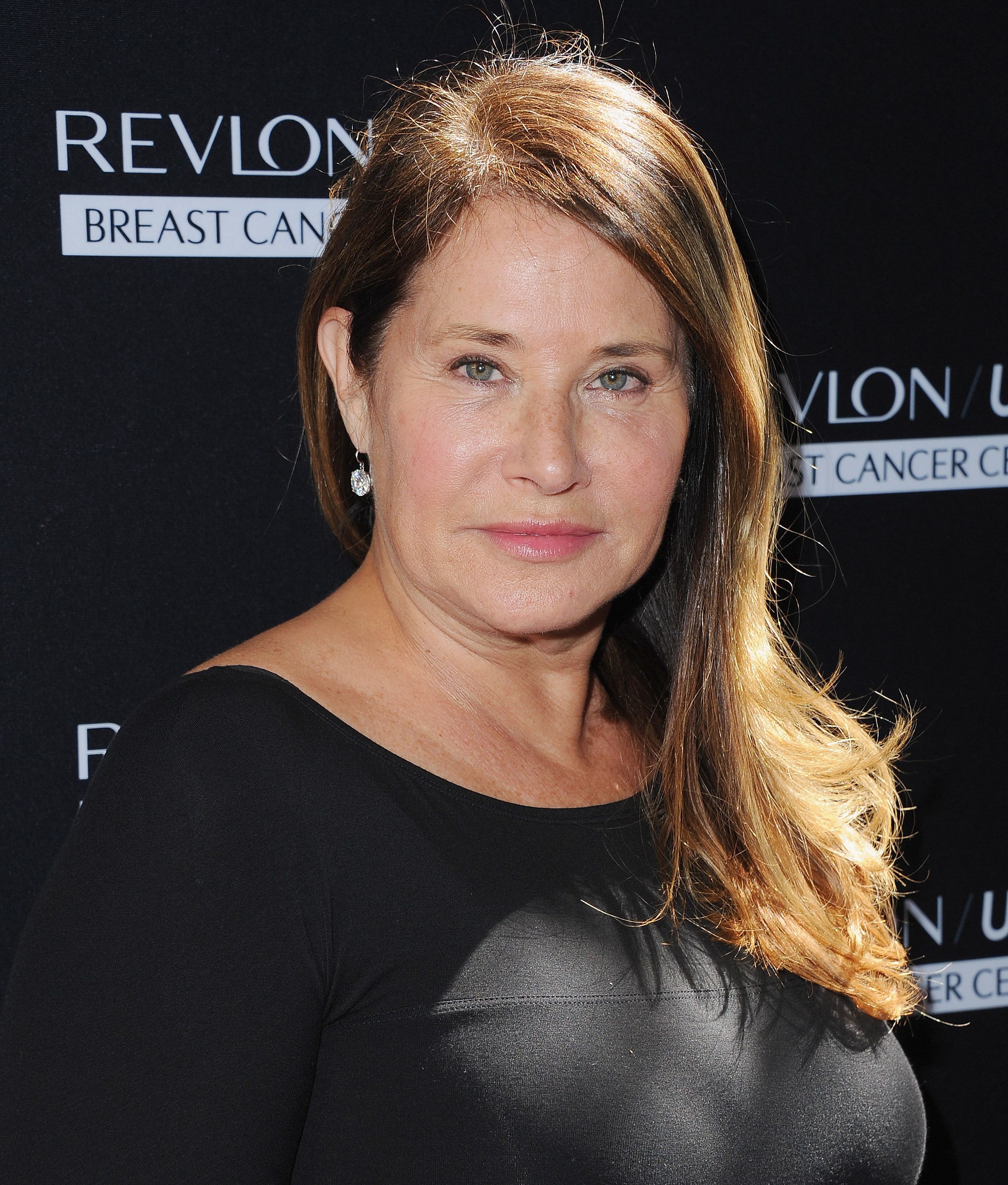 The Early Years Of Emmy-Winning Actress Lorraine Bracco - ByteVibes