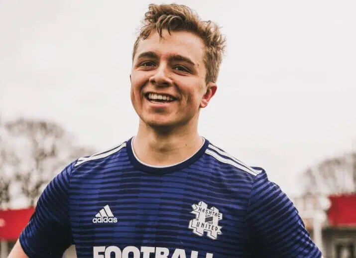 How Tall is Chrismd? Age, Height, Weight, Girlfriend, Net Worth Clebstory