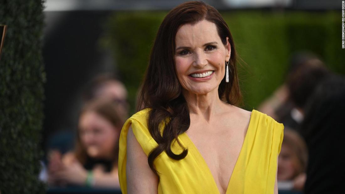 How actor Geena Davis learned to be a badass CNN Video