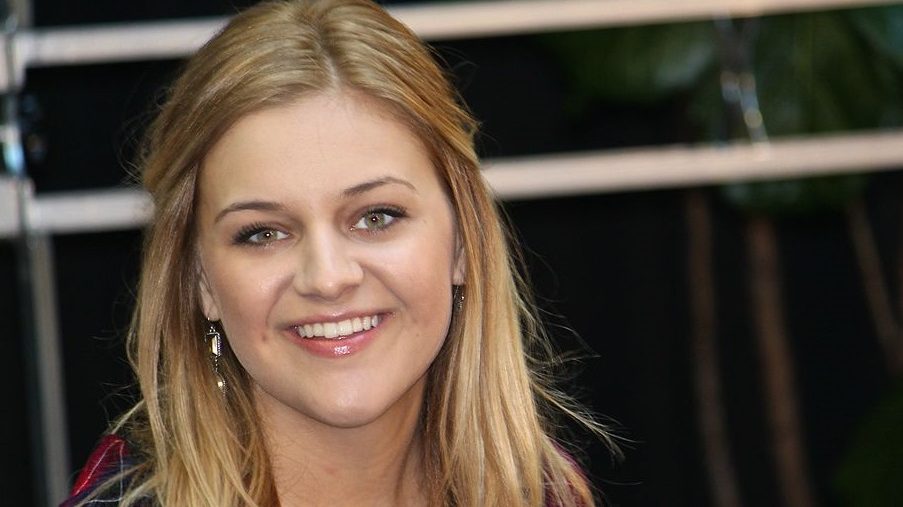 Kelsea Ballerini’s Backbone The Bass Guitar And Drum Players Who Help