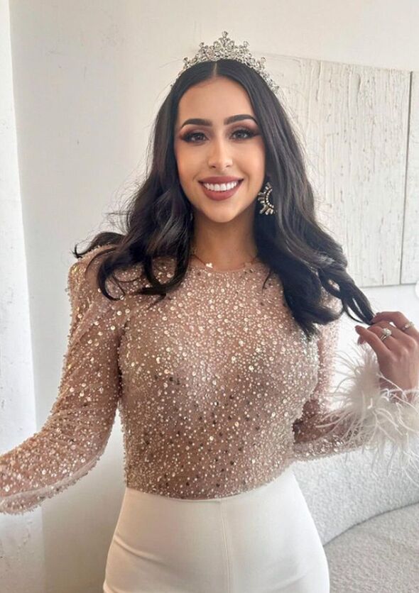 ‘I am a millionaire’s wife at 23 no one understands the struggles of a trophy wife’ Express