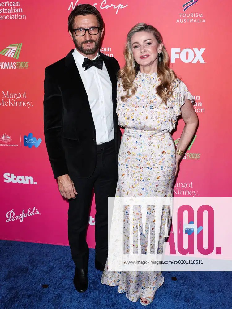 G Day USA Arts Gala 2023 Jonathan LaPaglia and Ursula Brooks arrive at