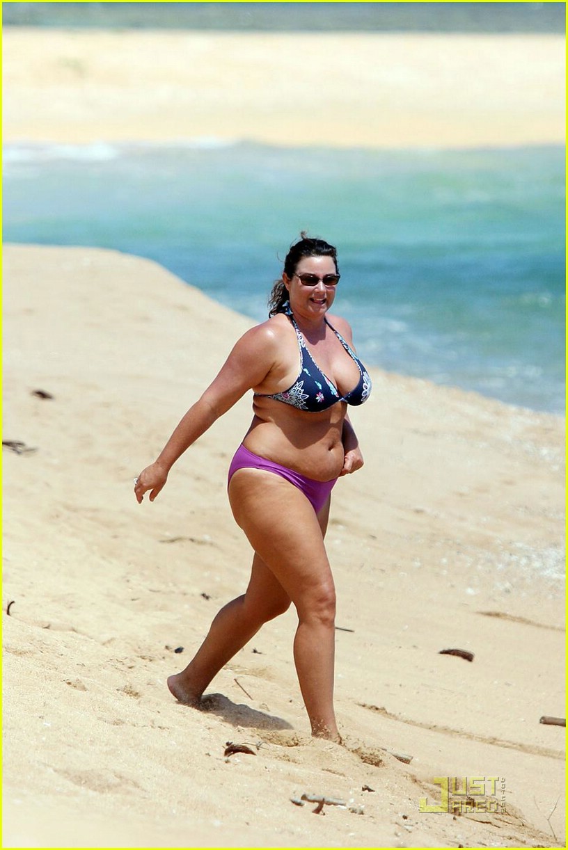 Keely Shaye Smith is Bikini Bold Photo 1346461 Photos Just Jared