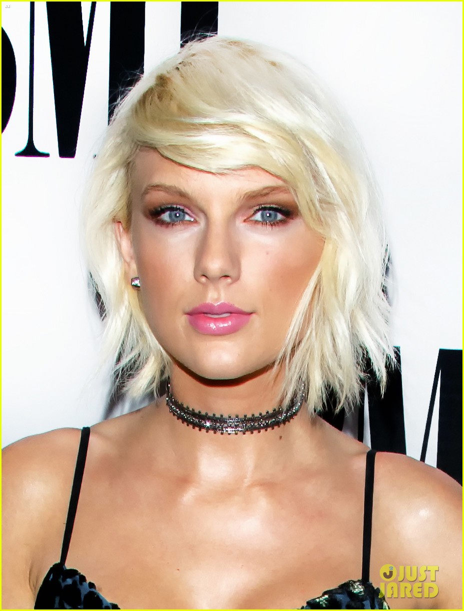 Where Has Taylor Swift Been? Source Reveals What She's Up To! Photo