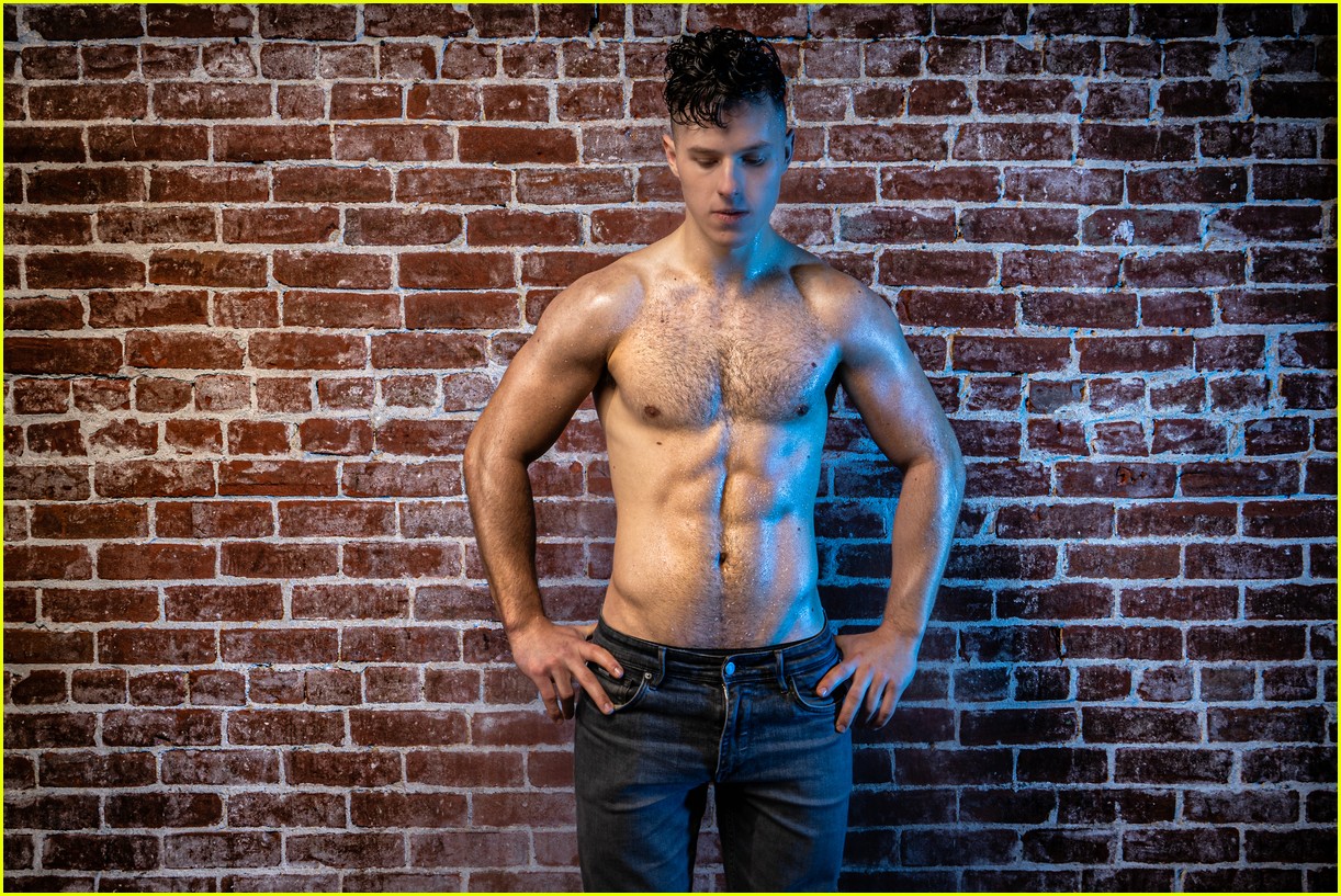 Nolan Gould Got Completely Ripped During the Pandemic See His Hot New Body! Photo 4587263